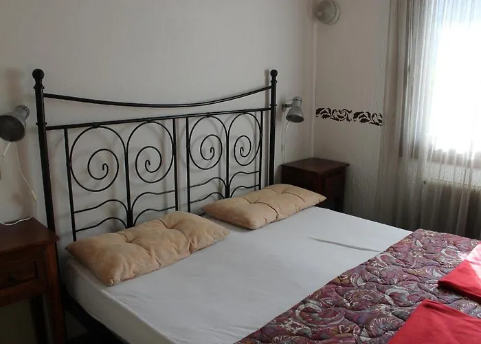 Jolly Lägenhetshotell 3*
